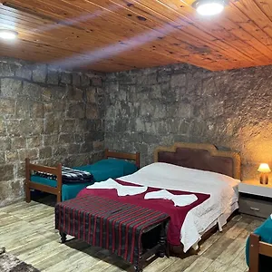 Apartamento Stein Suites Campos do Jordão